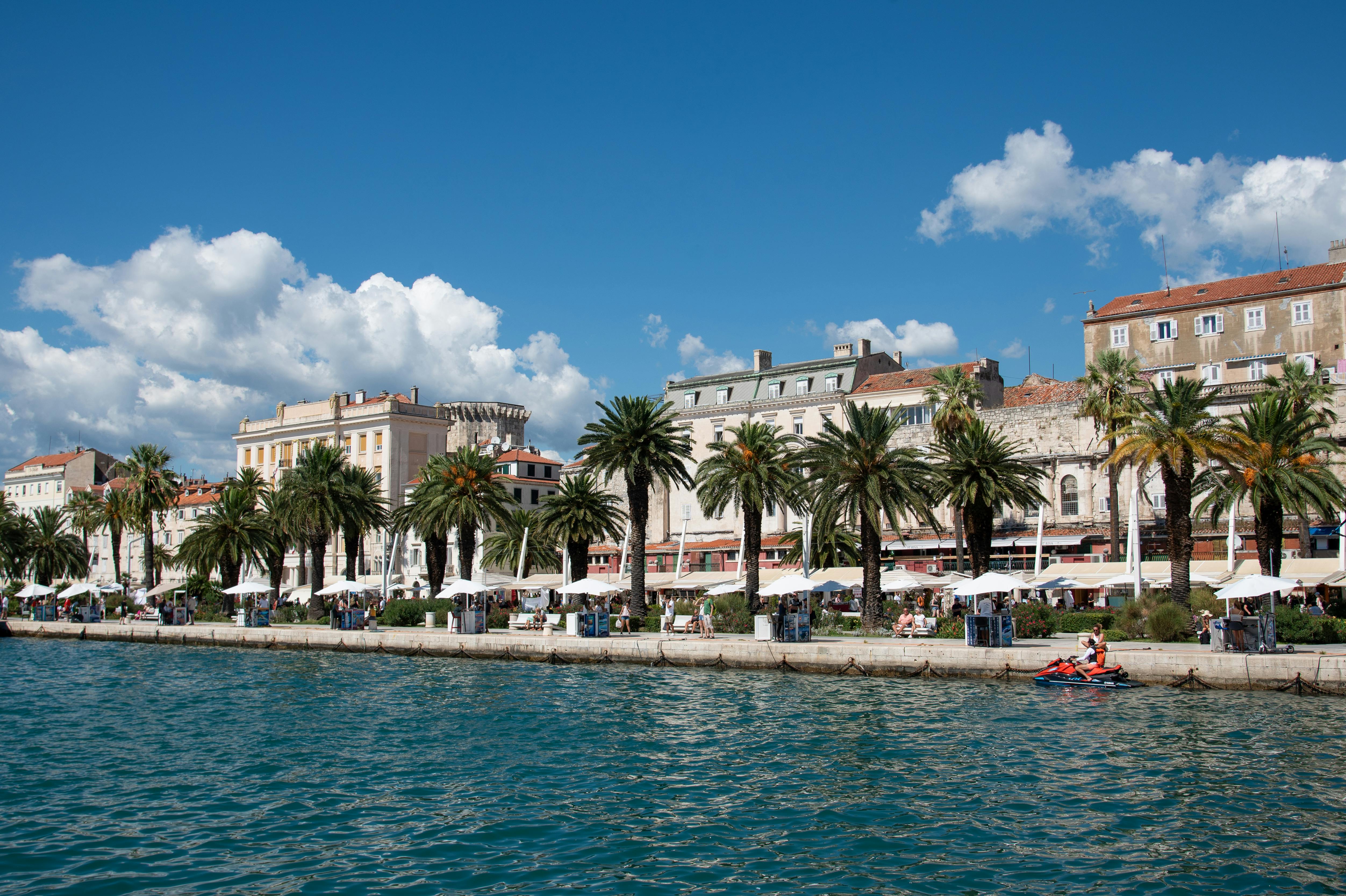 One-way rental along the Adriatic coast — Dubrovnik to Split with stops along the way